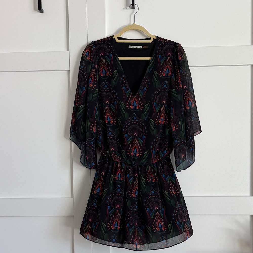 Alice + Olivia Lyla Chiffon Blouson Mini Dress
